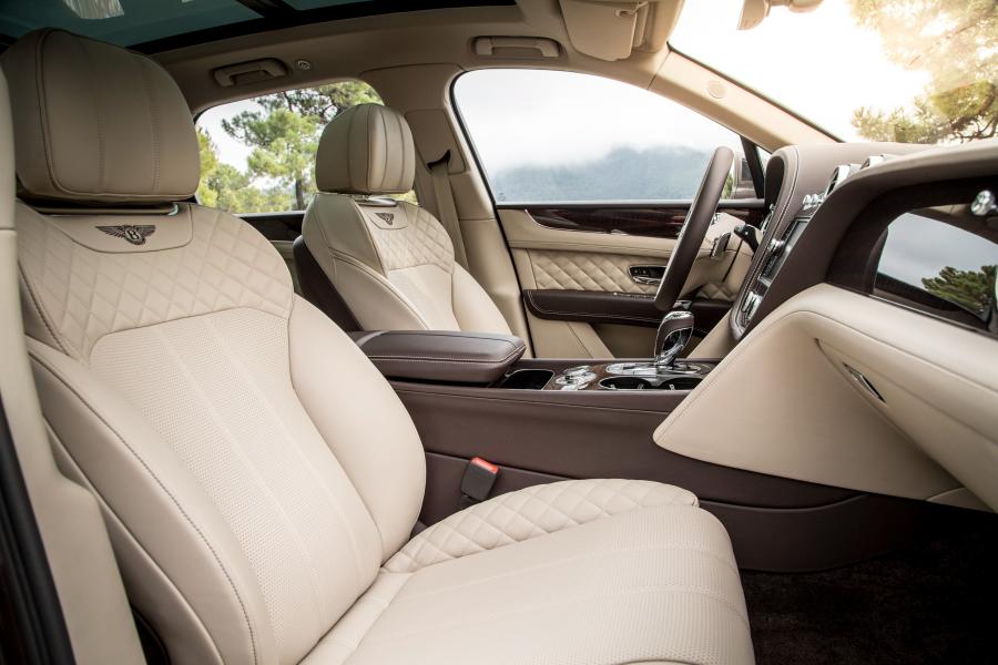 Bentley Bentayga Diesel 2016 года  (WW) (фото 3 из 107)